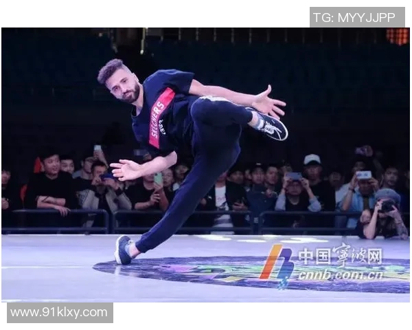 深圳街舞队在世界攀岩锦标赛中的精彩表现与状态分析